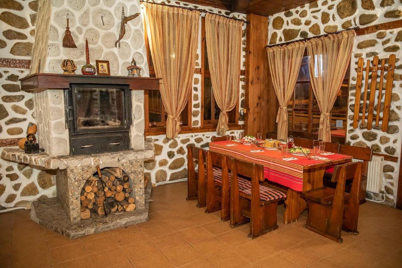 Стария Чинар Мелник Hotel Eksteriør billede
