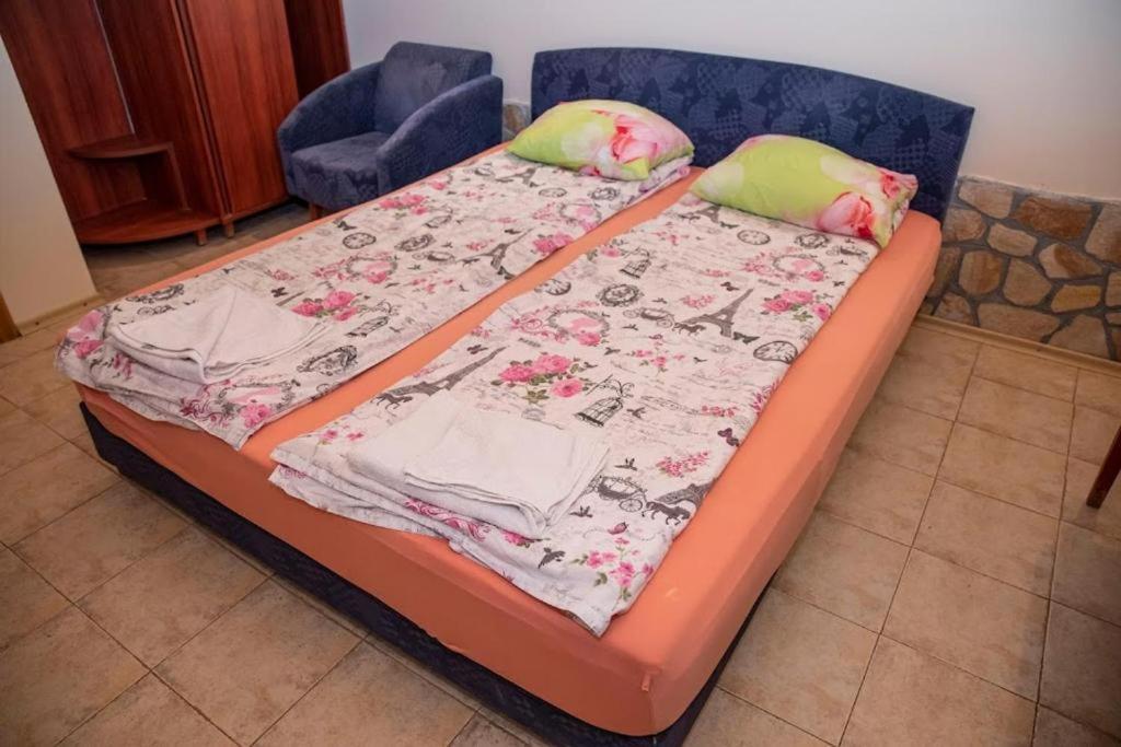 Стария Чинар Мелник Hotel Eksteriør billede